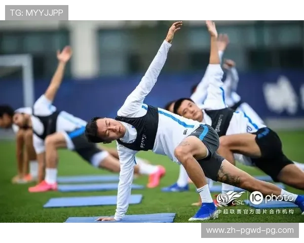 足球运动员如何通过训练提高体能